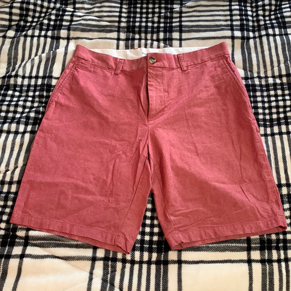Old Navy Red Khaki Shorts Size 34